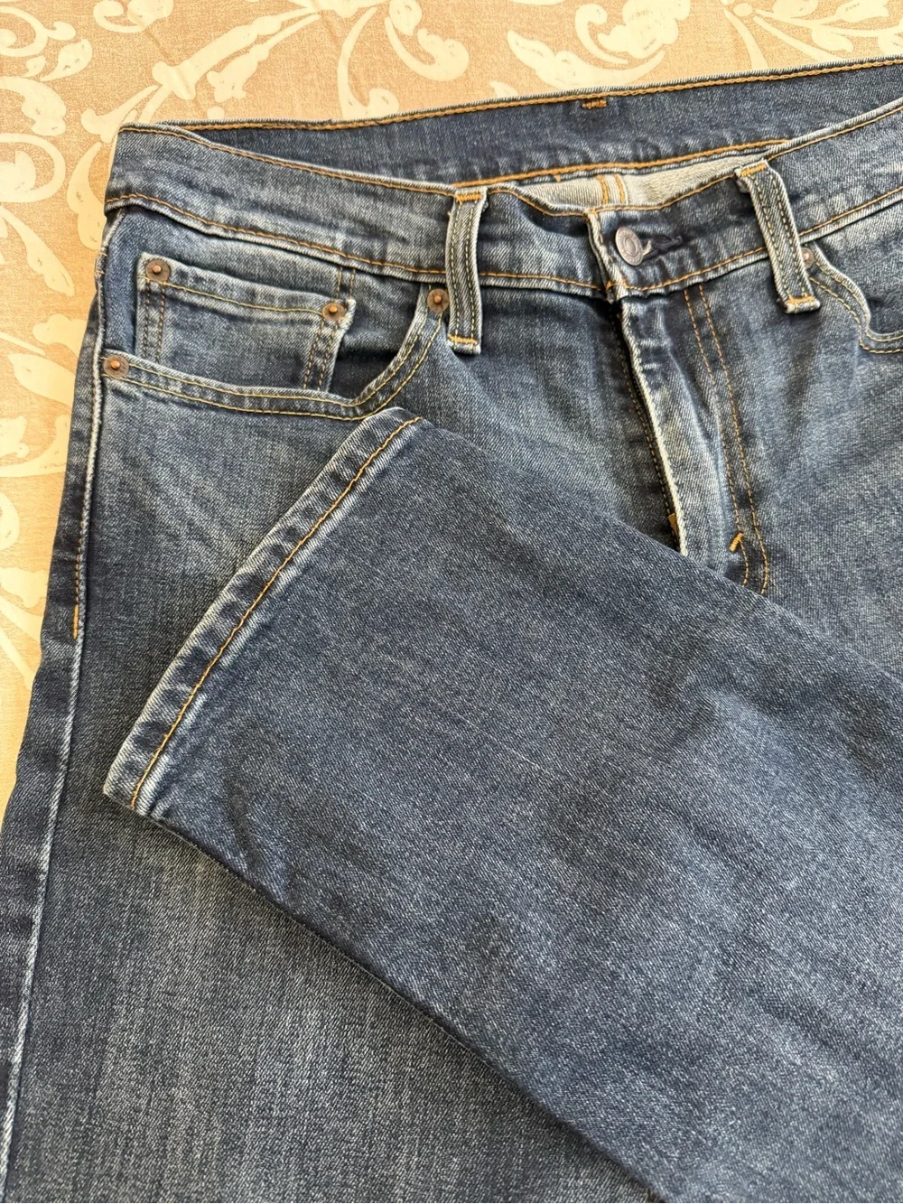 Levi's Men's Slim Straight Blue Denim Jeans